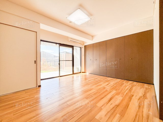 グランドシャルマンの寝室|クローゼット付の洋室です☆