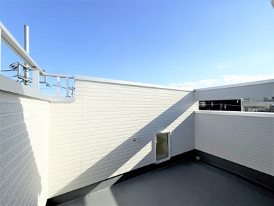 【バルコニー】 | 【仲介手数料３８０万円が無料！】■プレミアムデザインハウス■