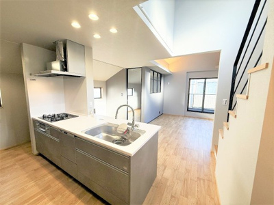 【キッチン】 | 【仲介手数料３８０万円が無料！】■プレミアムデザインハウス■