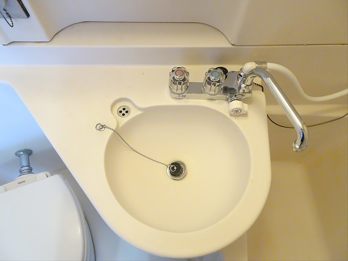 松林コーポの洗面所