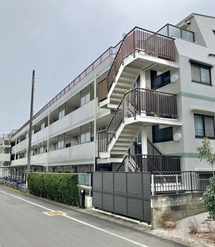 アーバンヒルズ河辺第二の外観