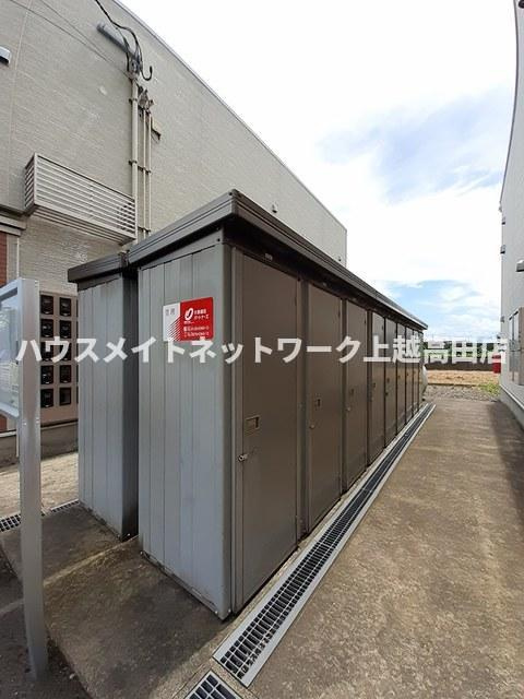 パインバードＢの設備|外部物置