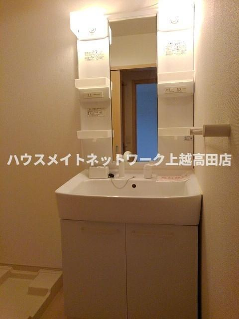 パインバードＢの洗面所|洗髪洗面化粧台