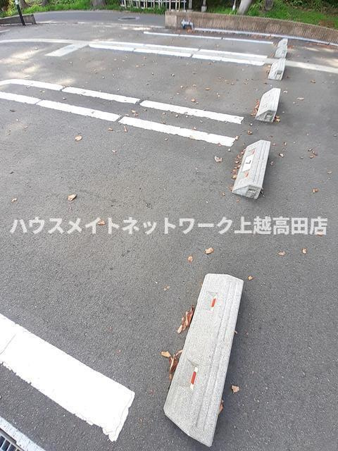 パルテンツァの駐車場|駐車場