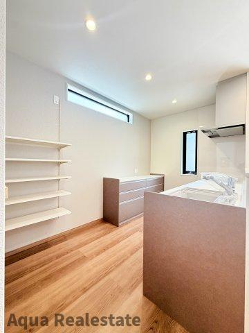 木田郡三木町大字氷上の新築一戸建のキッチン