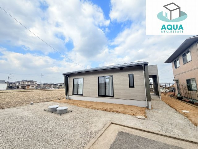 木田郡三木町大字氷上の新築一戸建の前面道路含む現地写真