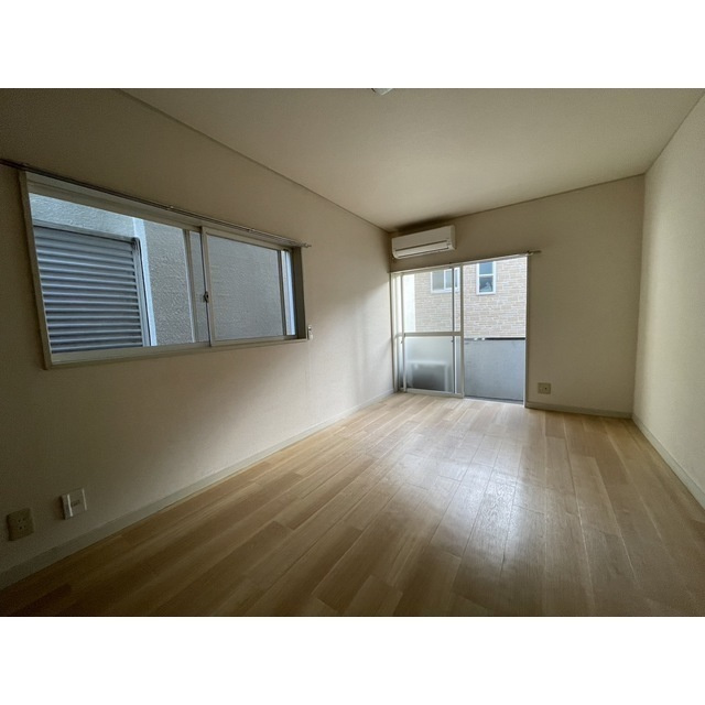 マドレーヌの内装