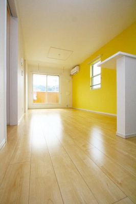 【居間・リビング】 | ヴァンベールＡ