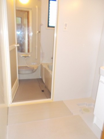 マンション柳川の浴室