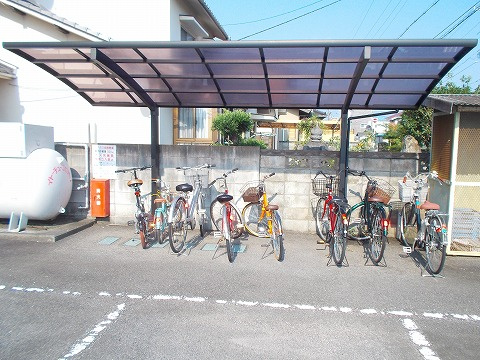 マンション柳川のその他|駐輪場