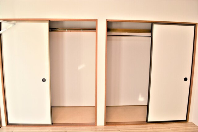 楠小路　B棟の収納|クローゼット（南洋室）