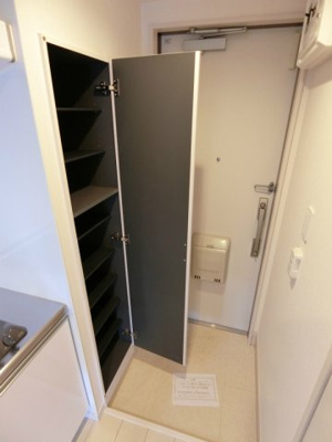 【玄関】 | リブリ・カシオペアⅢ