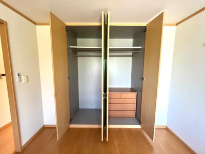 【収納】 | エスポア・コンフォース | 北側洋室収納