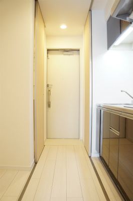 リブリ・みどり野の玄関