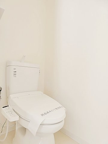 ＨＯＵＳＥ　ＬＯＫＯのトイレ