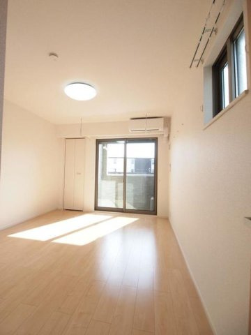 Ｆｕｌｌ　Ｆｕｌｌ（フルフル）の居間・リビング