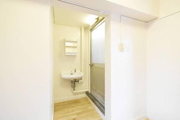 ビレッジハウス大泉2号棟の洗面所|ビレッジハウスの同一物件・同一タイプの間取りの写真です