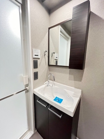 新品家具付きマンション吾妻橋6(KaGood東京)の浴室