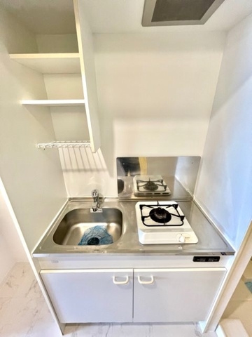 新品家具付きマンション木場18(KaGood東京)のキッチン