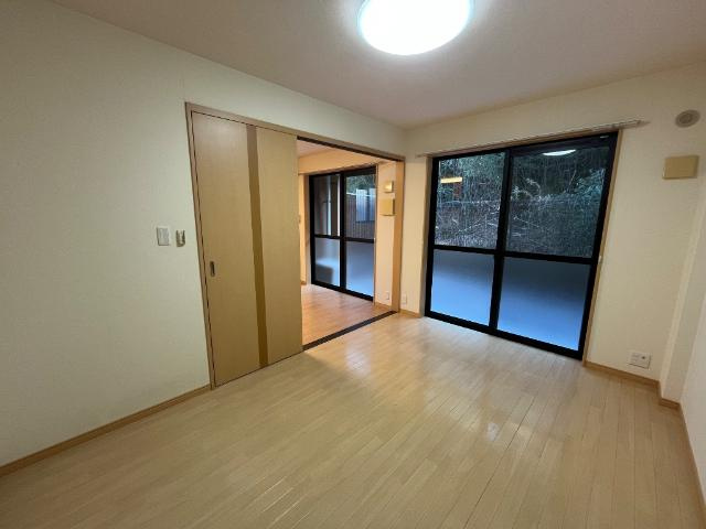 メサイアの寝室|洋室