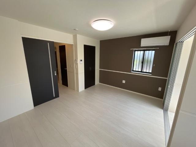 グラティテュードの内装|洋室