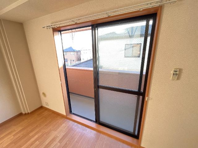 アランフェスのその他|ベランダ