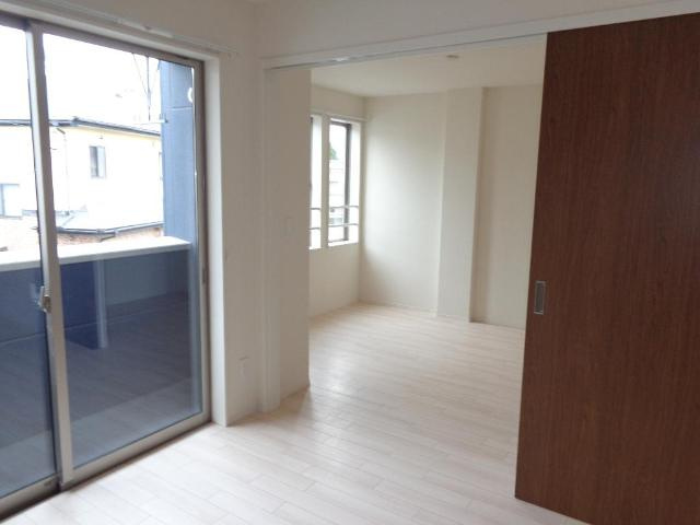 メゾンシルヴィア