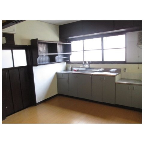 岐阜市岩田坂４丁目の一戸建てのキッチン