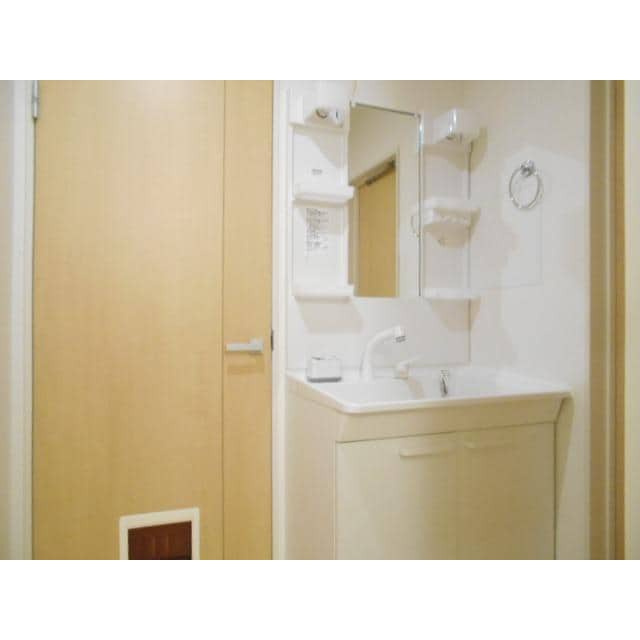 クローバーの洗面所