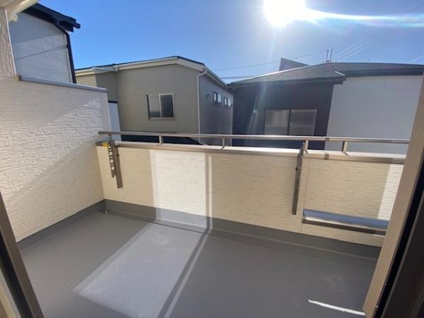 【バルコニー】