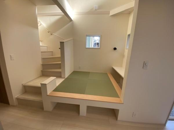 【居間・リビング】