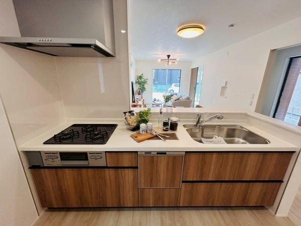 【キッチン】 | 写真は同社施工例です。