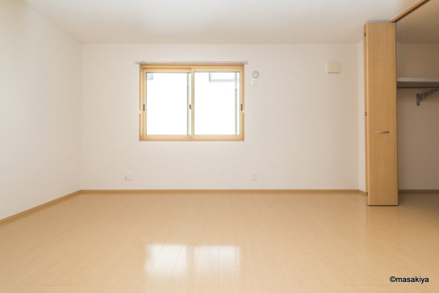 グランモアみなみの洋室