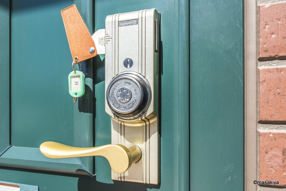 グランモアみなみのエントランス|カードキー