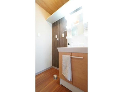 【洗面所】 | ピアチェーレB