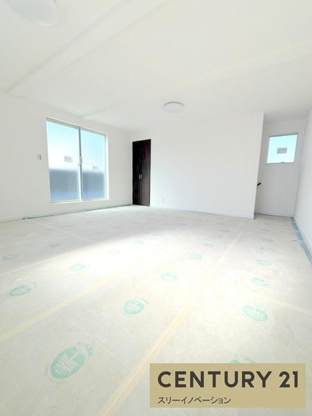 大正区千島ガレージハウスの洋室