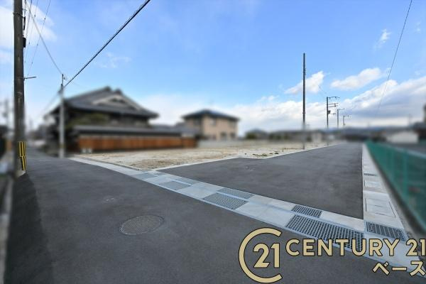 御所市御門町の売地の前面道路含む現地写真|■現地撮影写真■落ち着いた雰囲気の住宅地内です！