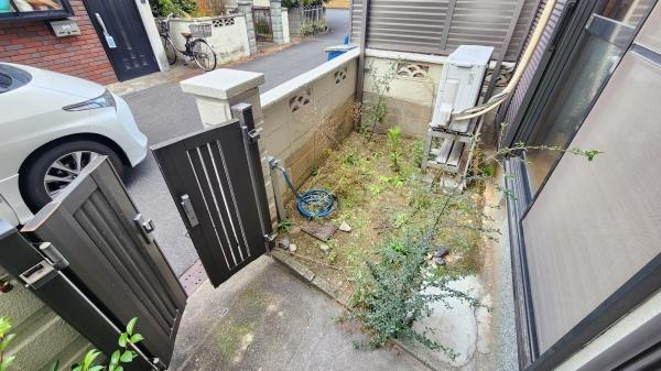 【前面道路含む現地写真】