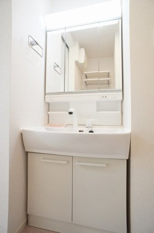 【洗面所】 | ルーエ