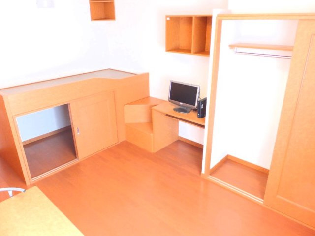 レオパレスサンライズヒル花見川の寝室