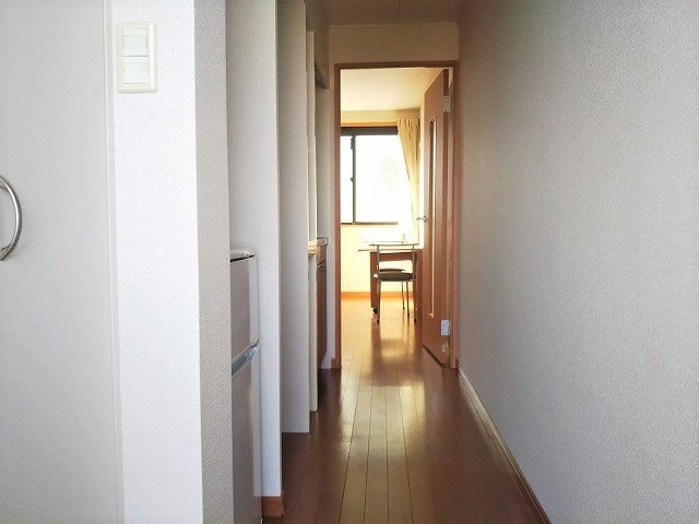 レオパレスサンライズヒル花見川の玄関