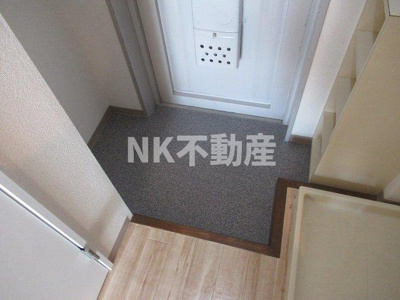【玄関】 | シティパーク菱屋西（長瀬賃貸） | きれいな玄関です