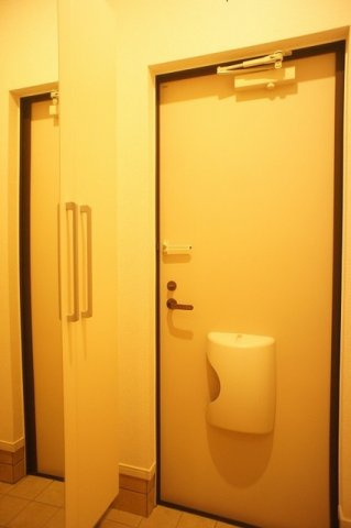 グレイスフルⅡの玄関