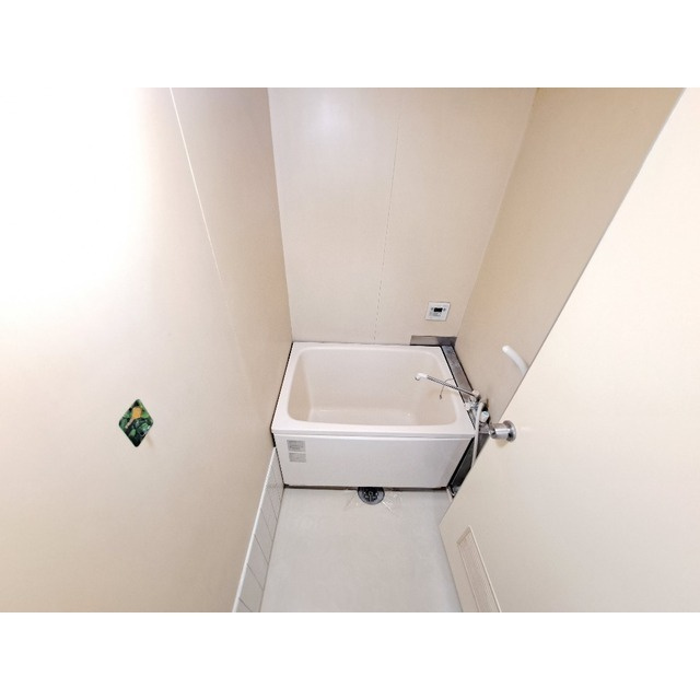 寿ハイツの浴室