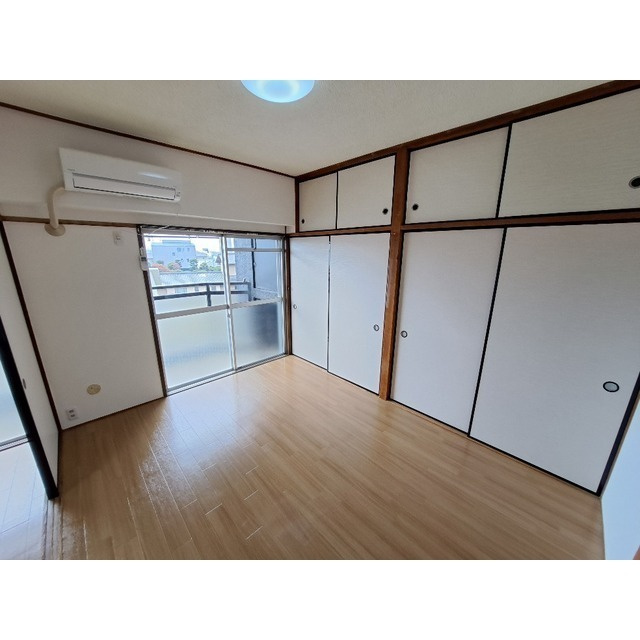 寿ハイツの内装