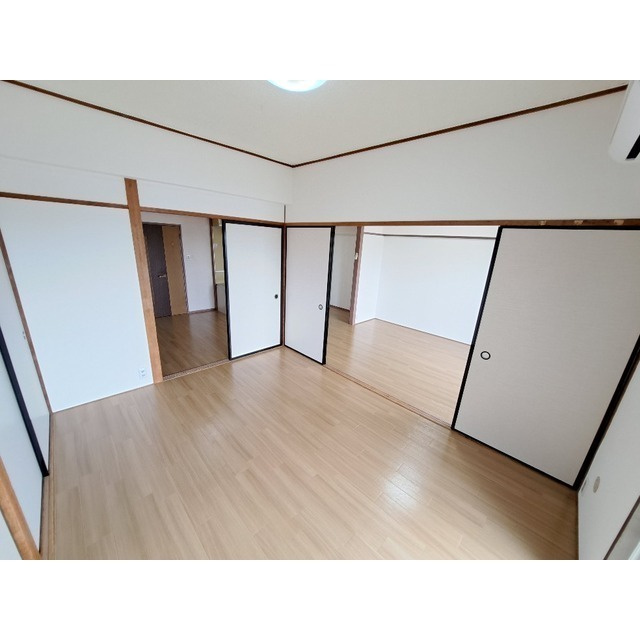 寿ハイツの内装