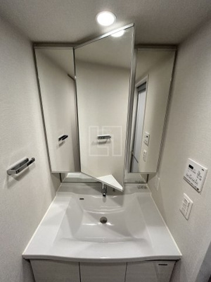 【独立洗面台】 | コンフォリア北堀江一丁目 | コンフォリア北堀江一丁目　独立洗面化粧台