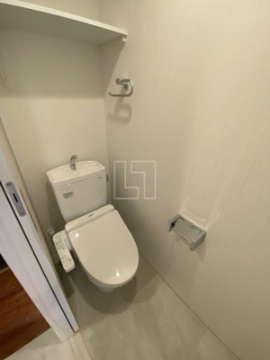 【トイレ】 | プレジオ難波WEST | プレジオ難波WEST（プレジオ難波ウエスト）　温水洗浄便座