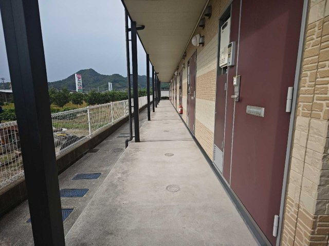 レオパレス与奈泉のその他