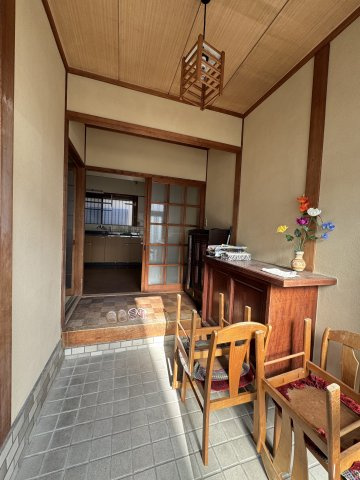 園田邸の玄関